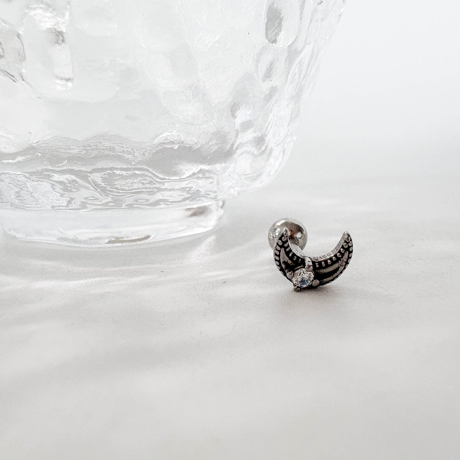 theminis 真鍮キュービックジルコニアイヤリング軟骨イヤリングバーベルミニボディピアス yes 061