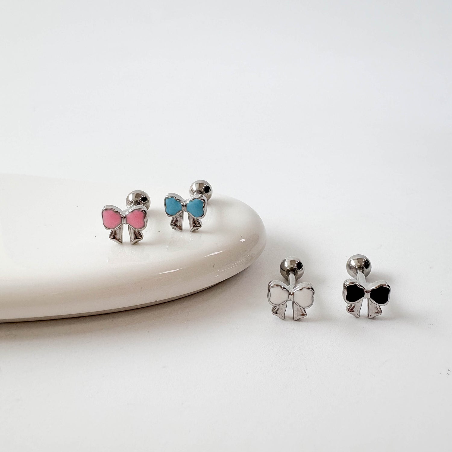 theminis ミニ リボン 小さめピアス b3 093