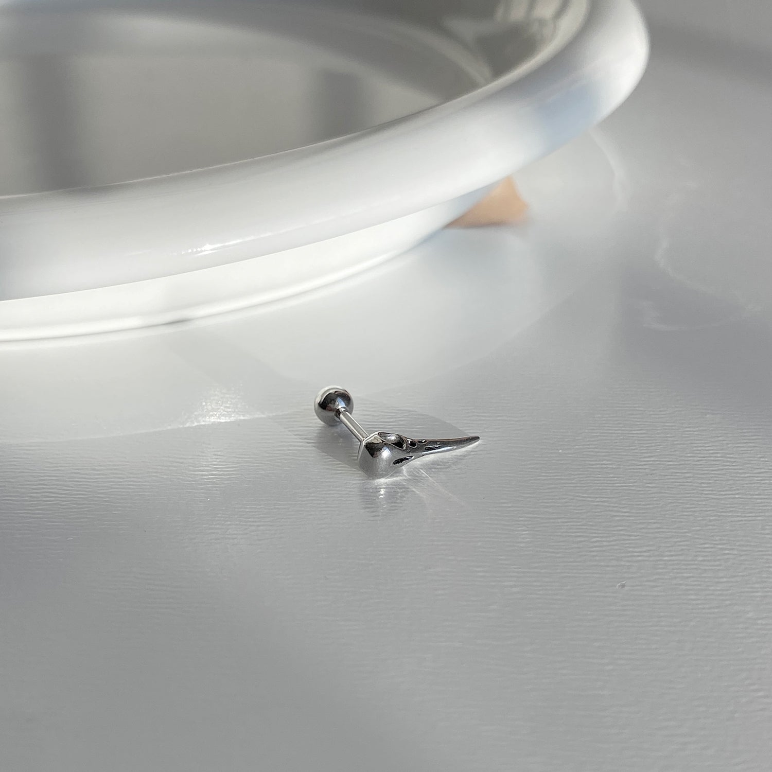 theminis  牙 真鍮  ピアス 軟骨ピアス b3 114
