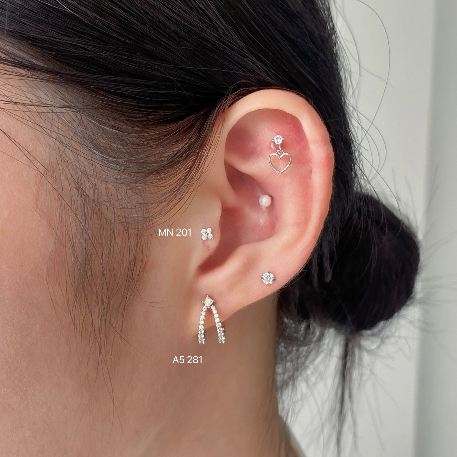 theminis 小さめ フラワー キュービックジルコニア ピアス mn 201