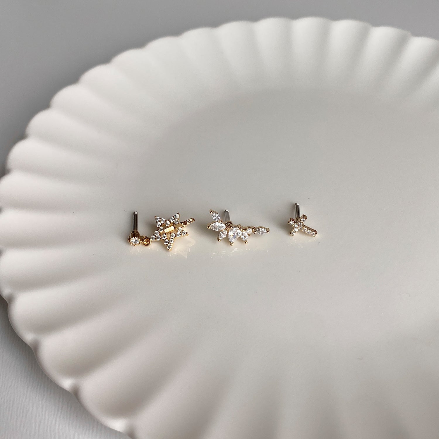 theminis  052 ピアス 3個セット キュービック ゴールドピアス